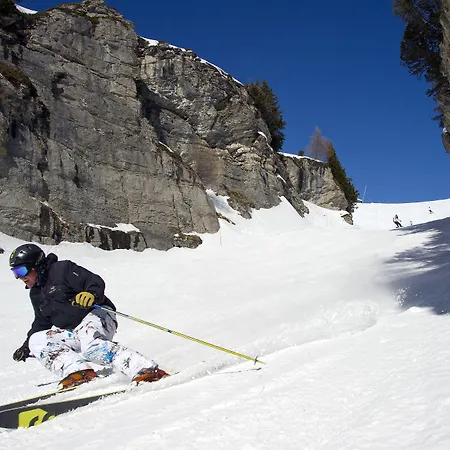 Helvetia Intergolf 4* 크란스몬타나