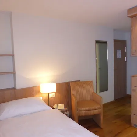 Szálloda Helvetia Intergolf
