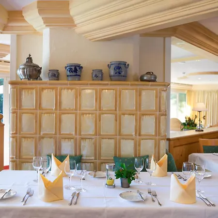 Hotel Helvetia Intergolf 4*